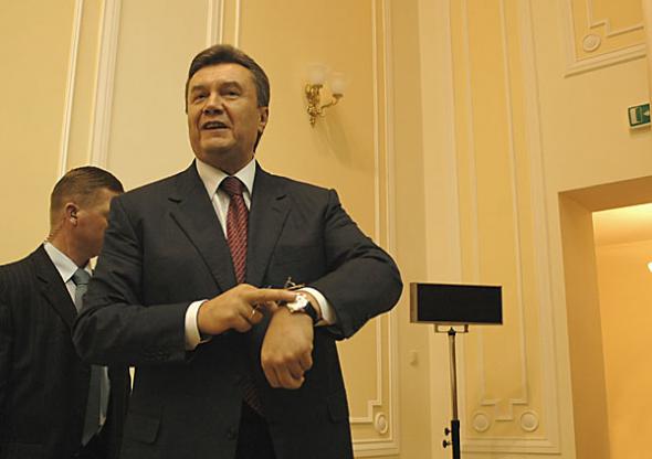 Прага отказалась принимать Януковича