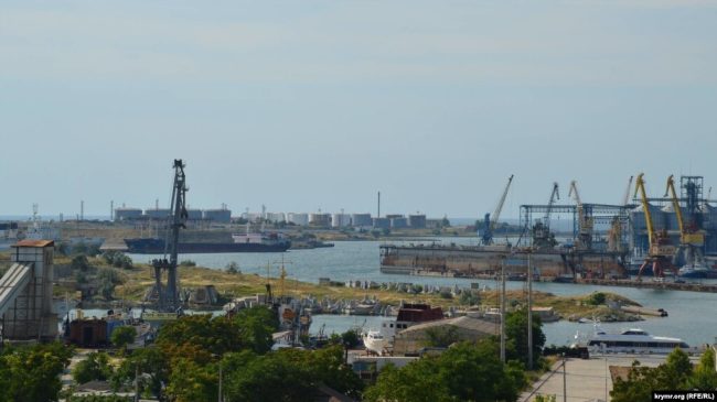 Севастопольский морской порт: успешное украинское предприятие почти довели до банкротства и теперь отдают федералам