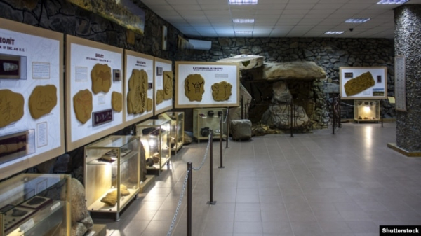 Інтер'єр Національного історико-археологічного заповідника «Кам'яна Могила», 1 травня 2018 року