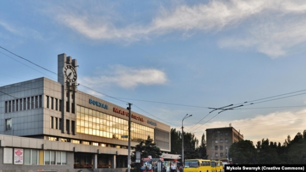 Маріуполь: до та після вторгнення Росії в Україну (фотогалерея)