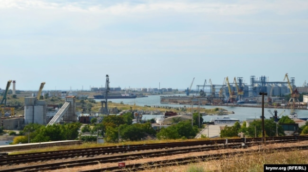 Севастопольський морський порт, Комишова бухта