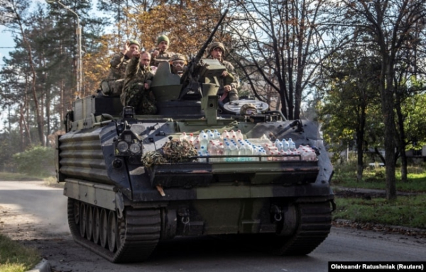 Українські бійці на бронетранспортер M113. Донеччина, 7 жовтня 2022 року