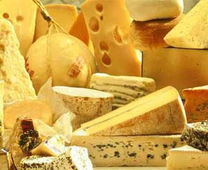 Украинский сыр запретили продавать в Крыму