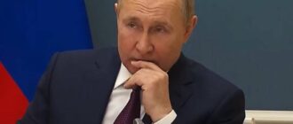 Будуть пекти черстві сухарі: Путін придумав нову "формулу життя" для бізнесу - експерт (відео)