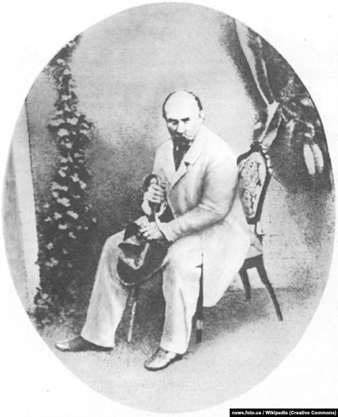 Тарас Шевченко. Київ, 1859 року. Фотографію зроблено в майстерні Івана Гудовського