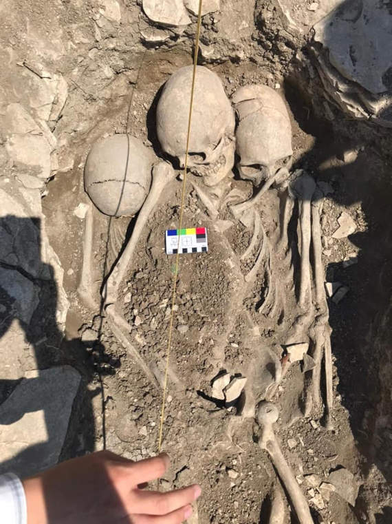 На некрополе в Крыму обнаружены погребенные с деформированными черепами (фото)