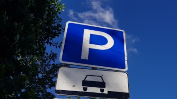 Система парковок в Севастополе автоматически определяет номер стояночного места