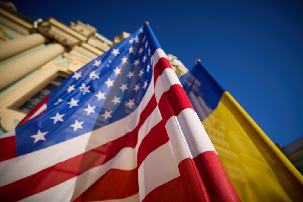 США оголосять новий пакет допомоги Україні на 300 мільйонів доларів - ЗМІ