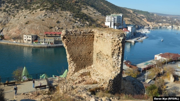 Башта консула Барнабо Грилло фортеці Чембало, Балаклава, Крим. Ілюстраційне фото