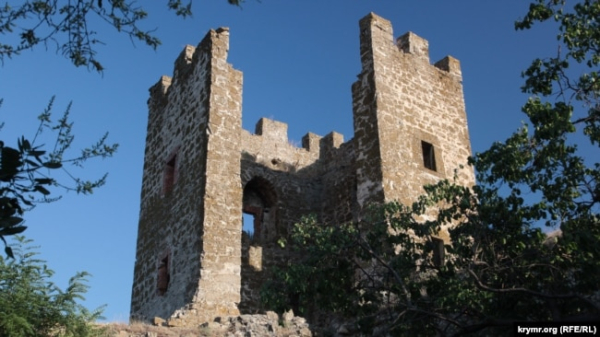 Вежа Климента у Феодосі