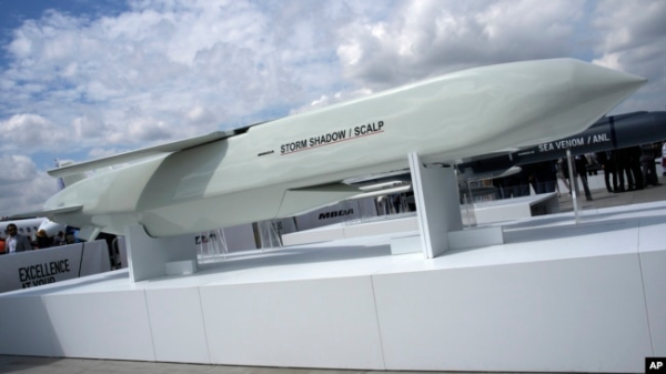 Демонстрація крилатої ракети Storm Shadow/Scalp на міжнародному авіасалоні в Ле-Бурже, на північ від Парижа, Франція, 19 червня 2023 року