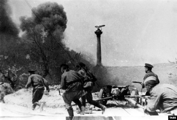 Крим. Севастополь. 9 травня 1944 рік. Бій на Приморському бульварі