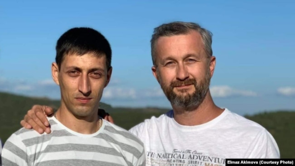 Асан Ахтемов (ліворуч) та Наріман Джелял (праворуч)