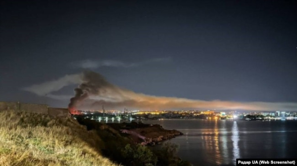 Пожежа у Севастополі після нічної атаки безпілотника. Крим, 13 вересня 2023 року