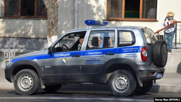 Поліція російської влади Криму на вулицях Севастополя. Архівне фото