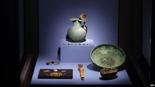 Експонати виставки в музеї Амстердама, 2014 рік