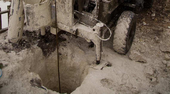 Специалисты КФУ пробурили новый вход в пещеру Таврида (фото)