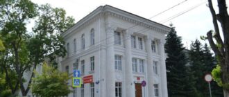 Севастопольский педагог выступил против проведения школьных линеек