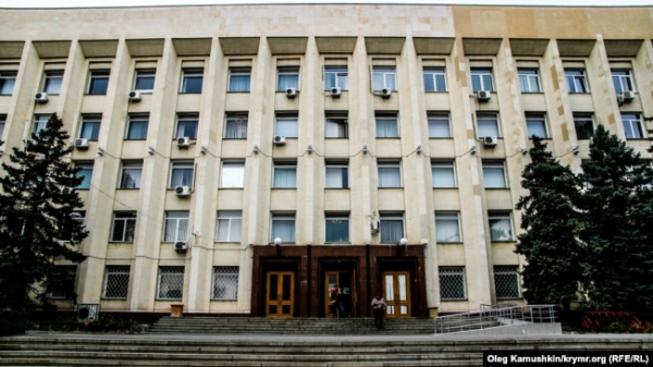 «Не брав московський аусвайс до останнього подиху». Помер активіст, який здіймав українські прапори у Криму2