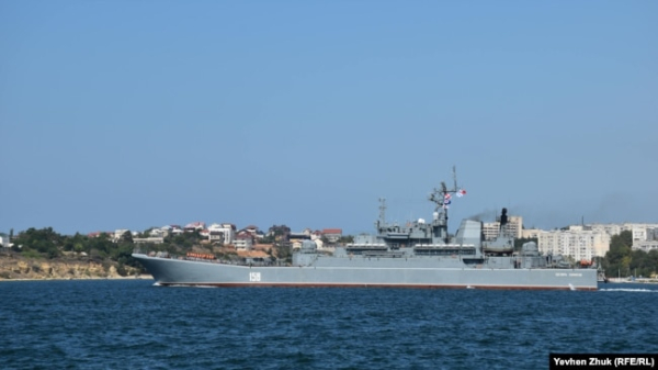 ВДК «Цезарь Куников» у бухті Севастополя. Архівне фото