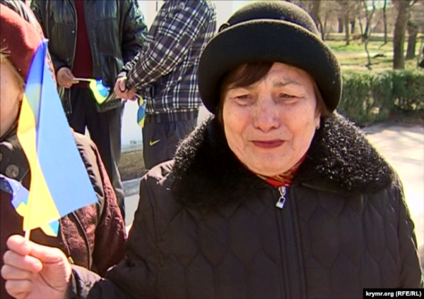 Учасниця мітингу у Сімферополі. Крим, 13 березня 2014 року