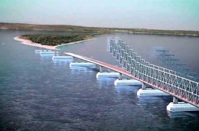 Открытие железнодорожного моста в Крым перенесено минимум на год
