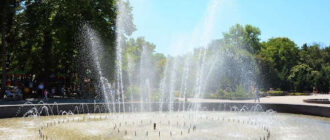 Власти Симферополя не будут отключать фонтаны на время вододефицита