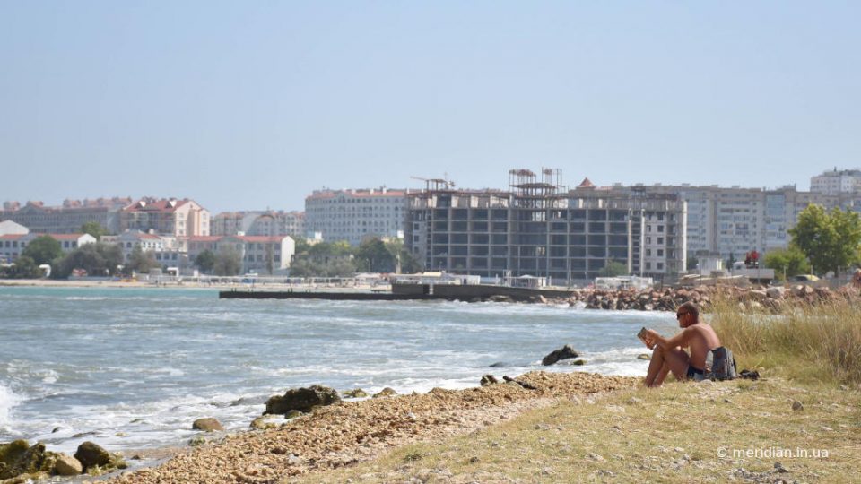 Роспотребнадзор предписал закрыть пляжи Севастополя на неопределенный срок