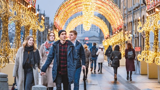 Россияне не готовы обменять длинные новогодние каникулы на отпуска, как предлагает Жириновский