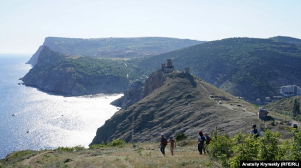 Велика севастопольська стежка вздовж узбережжя Чорного моря