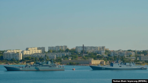 Чорноморський флот Росії у Севастополі, архівне фото