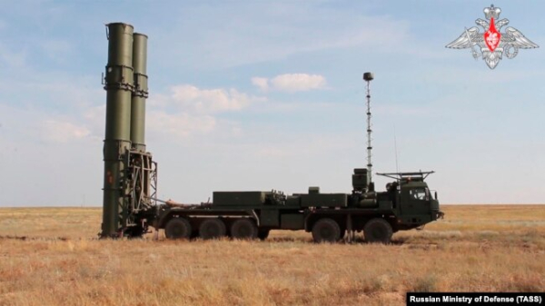 Росія. Зенітний ракетний комплекс С-500