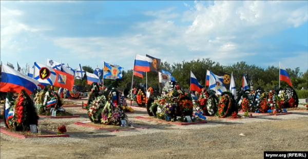 Могили загиблих російських військових на севастопольському цвинтарі. Архівне фото