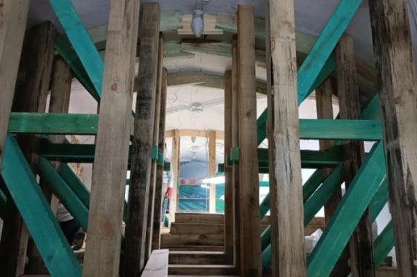 У будівлі Центрального державного історичного архіву завершують першочергові протиаварійні роботи6