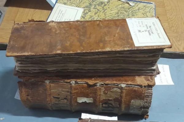 У будівлі Центрального державного історичного архіву завершують першочергові протиаварійні роботи9