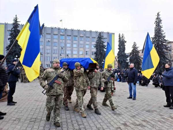 У Ковелі попрощалися з захисниками Віктором Куликом та Олександром Скоруком37