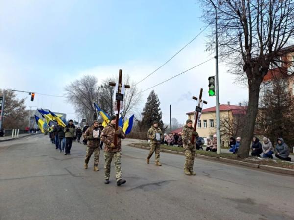 У Ковелі попрощалися з захисниками Віктором Куликом та Олександром Скоруком5