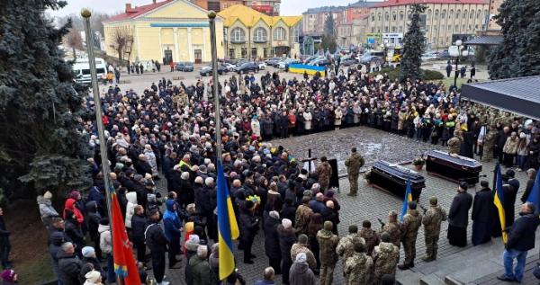 У Ковелі попрощалися з захисниками Віктором Куликом та Олександром Скоруком