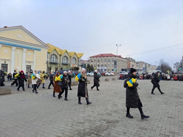 У Ковелі попрощалися з захисниками Віктором Куликом та Олександром Скоруком14