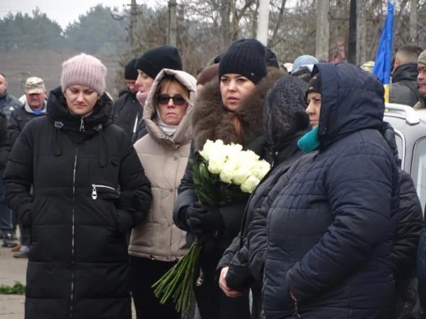 У селі Селець попрощалися з захисником Сергієм Попрійчуком8