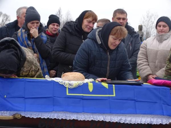 У селі Селець попрощалися з захисником Сергієм Попрійчуком28