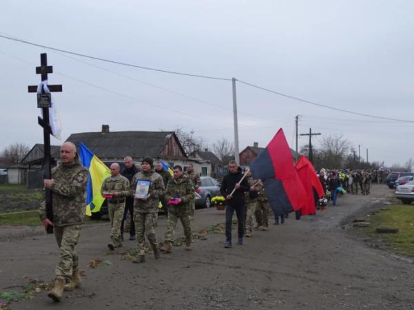 У селі Селець попрощалися з захисником Сергієм Попрійчуком14