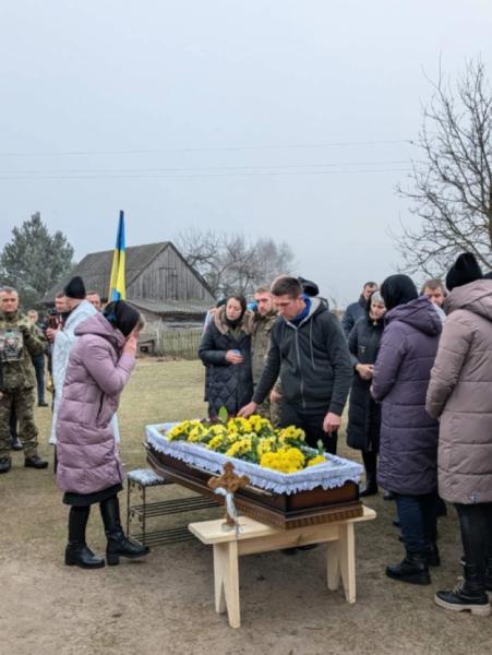 У Скулині попрощалися з захисником Іваном Оніщуком8