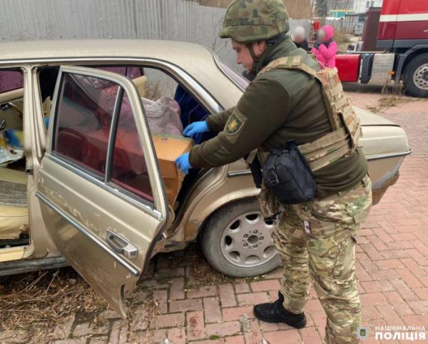 У жителя Рівного поліцейські вилучили арсенал зброї2