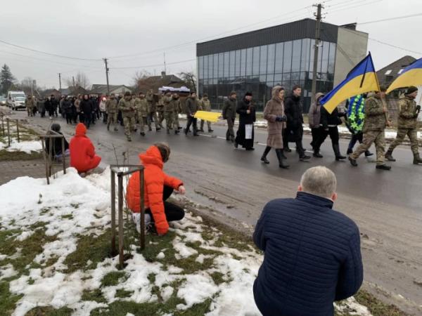 Додому назавжди повернувся загиблий військовий Сергій Бубела з Шацької громади9