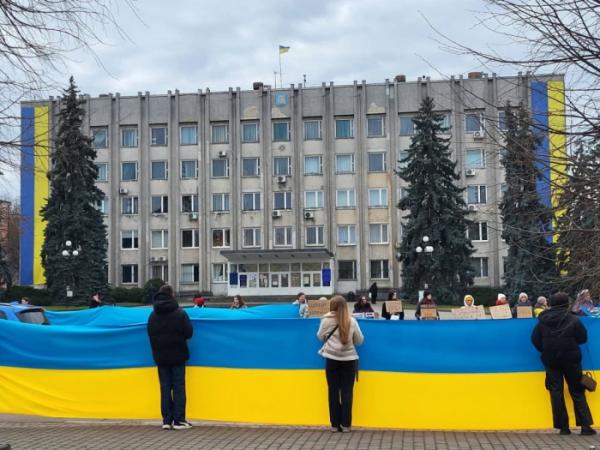 У Ковелі близько 100 автівок проїхали на підтримку військовополонених3