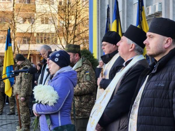 У Ковелі в останню земну дорогу провели захисника Станіслава Вакуліча8