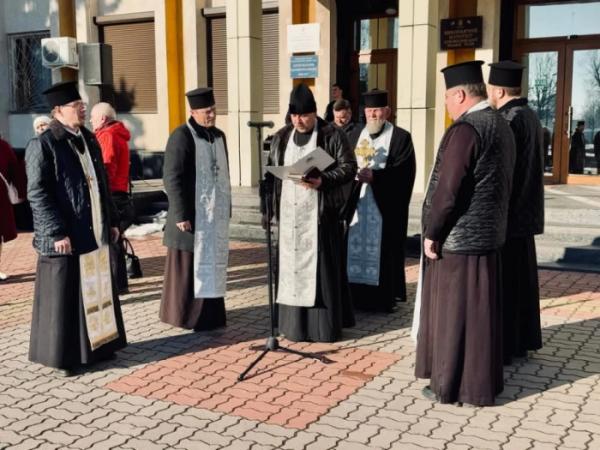 У Нововолинську вшанували пам’ять захисників Донецького аеропорту5