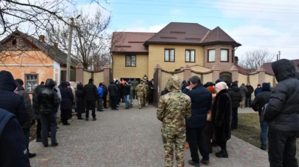 Березівська громада попрощалася з воїном Ігорем Соловйовим4