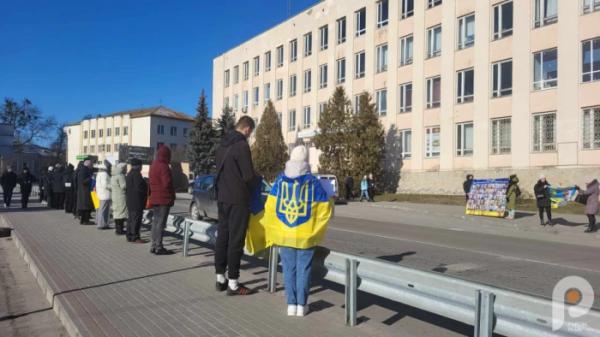 Я – не порожнє місце: в Острозі провели акцію на підтримку військовополонених7